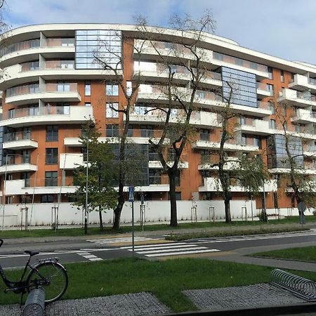 クラクフWislane Tarasy 2.0, Free Parking, Private Gardenアパートメント エクステリア 写真